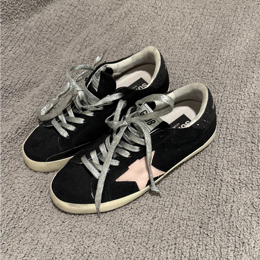 Golden Goose Women's Black Sneakers With Pink Star
